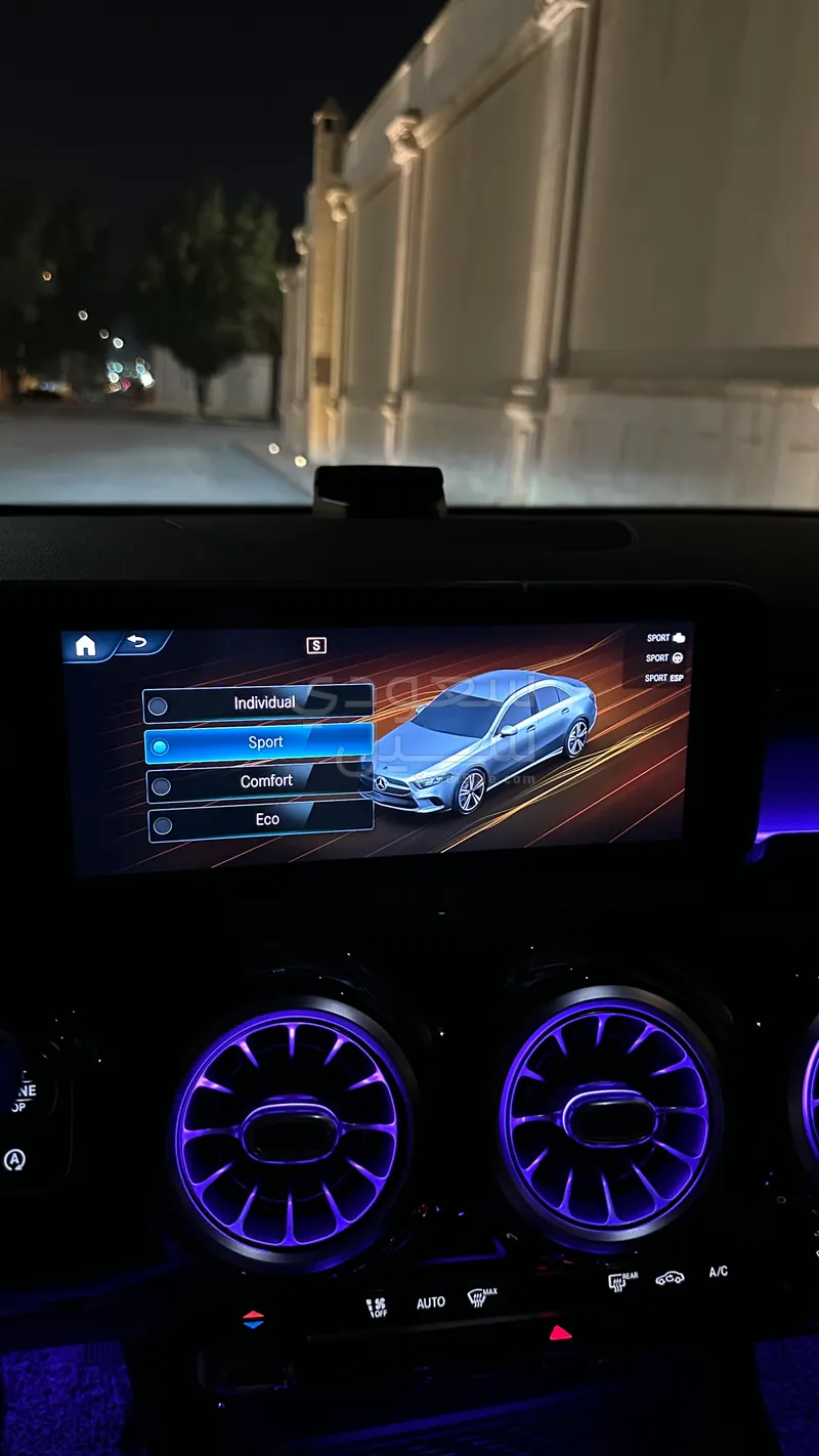 2020 Mercedes-Benz A 220