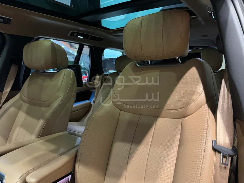 2024 لاند روفر رينج روفر اوتوبيوغرافي