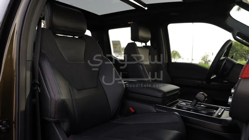 2025 فورد اف 150 رابتور