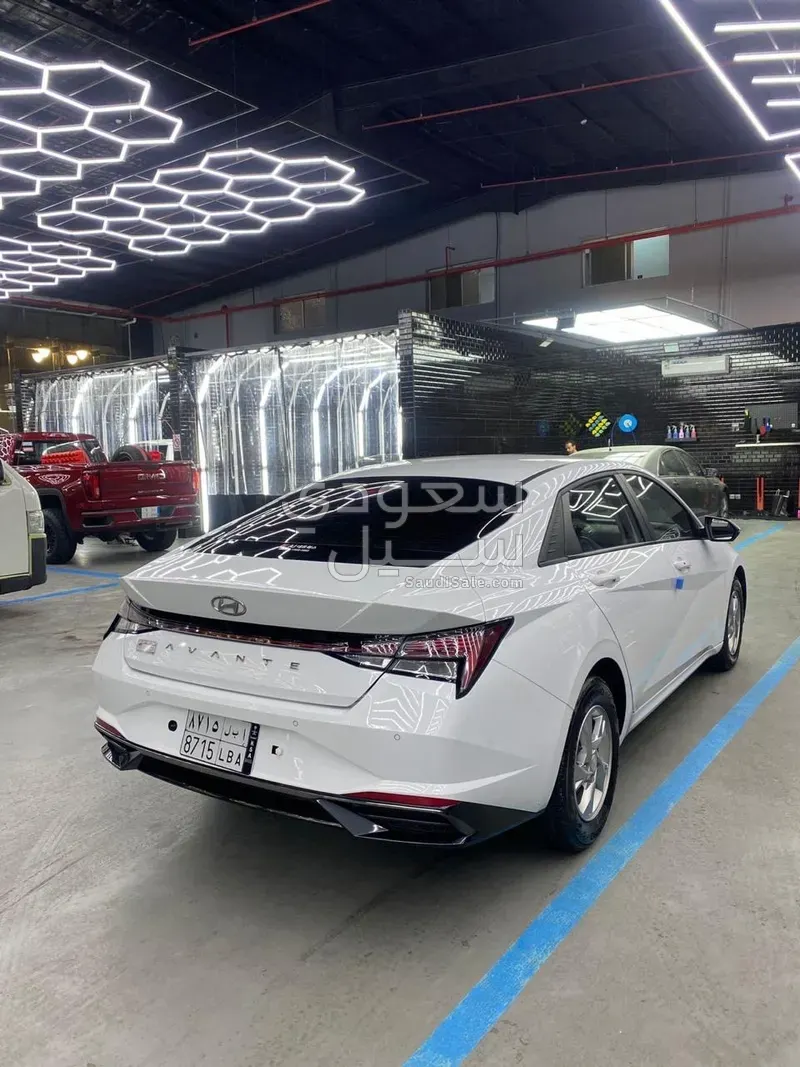 2021 Hyundai Elantra Smart