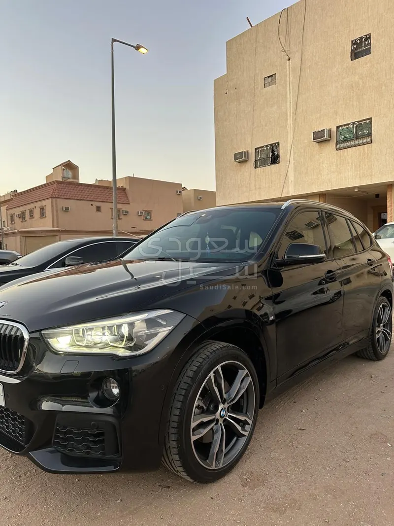 2018 بي ام دبليو الفئة اكس 1