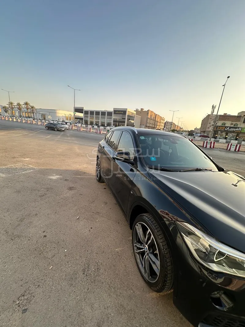 2018 بي ام دبليو الفئة اكس 1