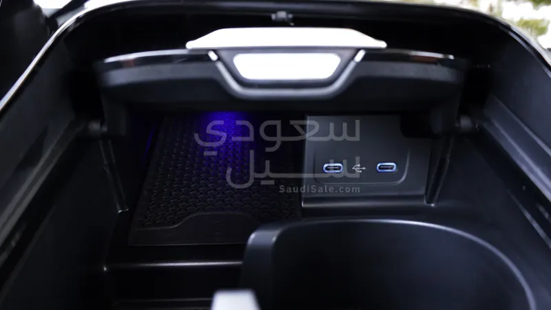 2025 Mercedes-Benz C 200 AMG