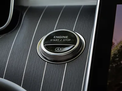 2025 Mercedes-Benz C 200 AMG