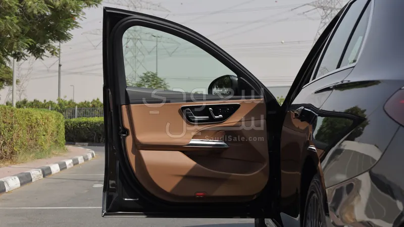 2025 Mercedes-Benz E 200 AMG