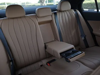 2025 Mercedes-Benz E 200 AMG