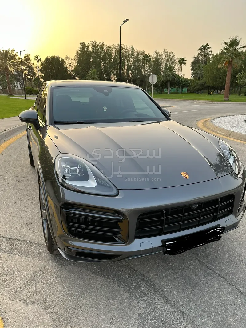 2023 Porsche Cayenne