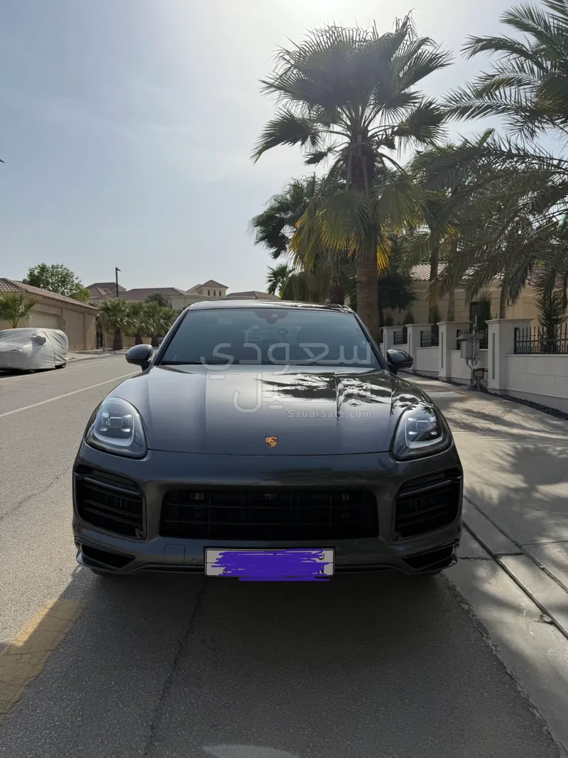 2023 Porsche Cayenne