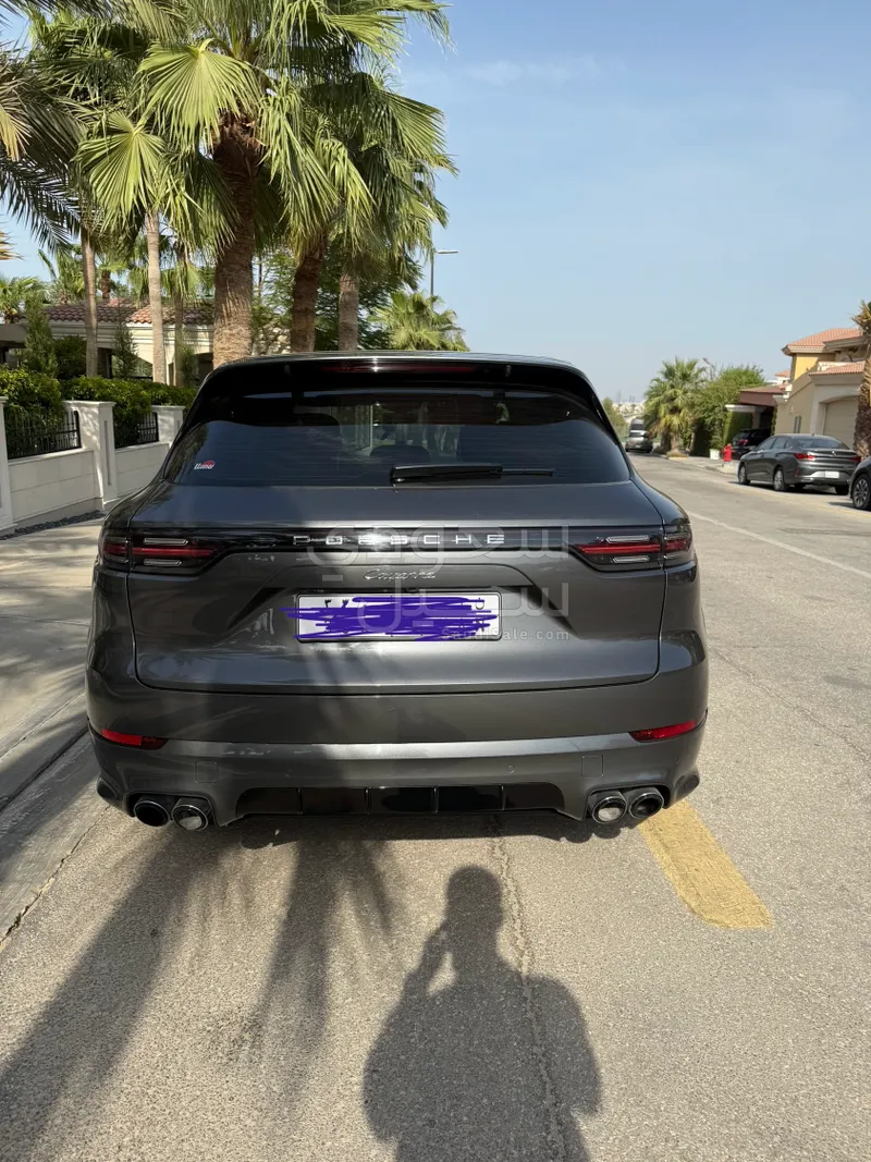 2023 Porsche Cayenne