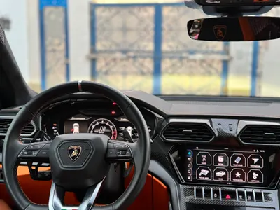 2022 لمبرجيني اوروس