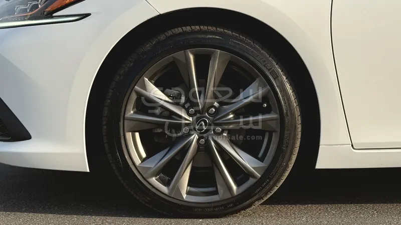 2021 Lexus ES 350 F Sport
