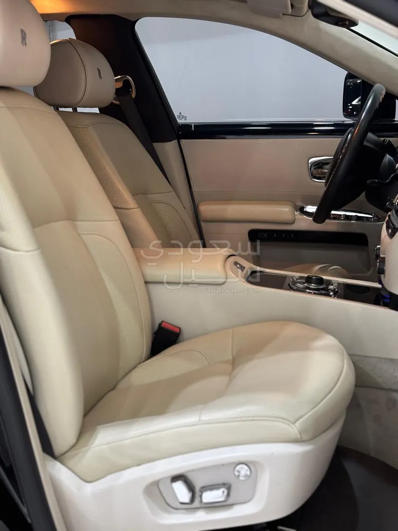 2010 Rolls-Royce Ghost