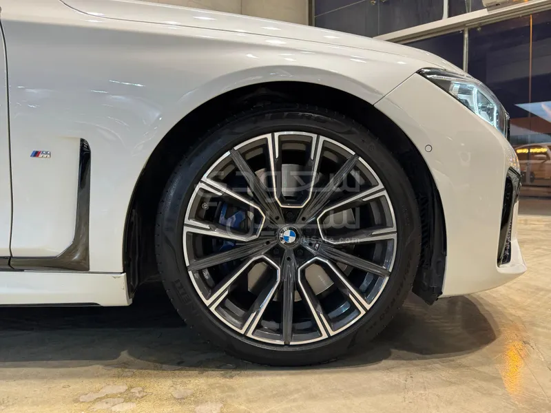 2020 BMW 7 Series 740Li