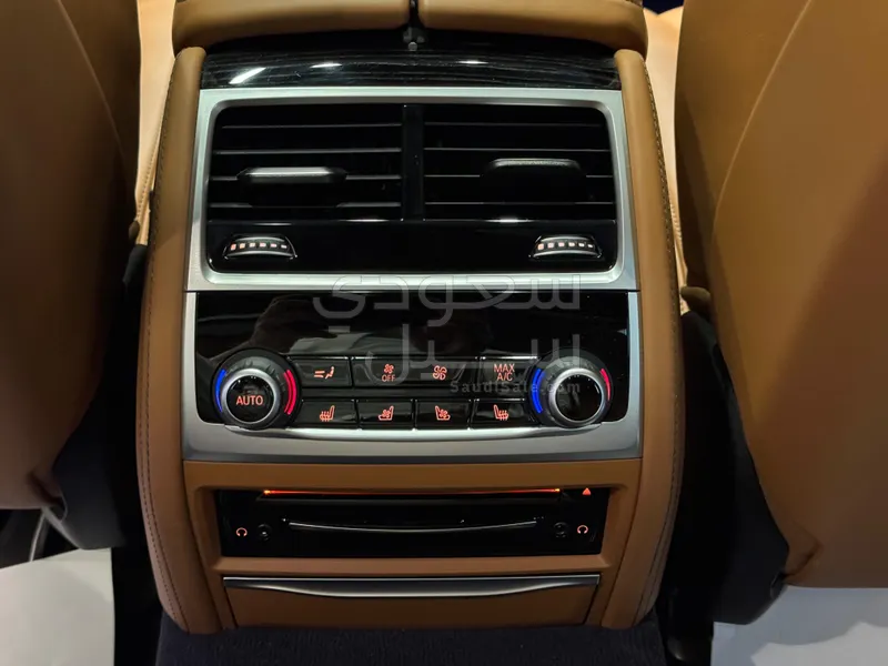 2020 BMW 7 Series 740Li