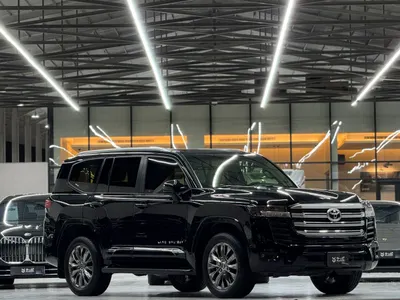2023 Toyota Land Cruiser GXR 4