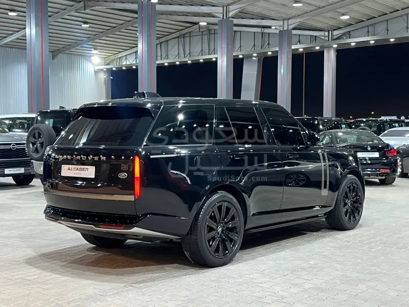 2023 Land Rover Range Rover HSE