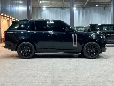 2023 Land Rover Range Rover HSE
