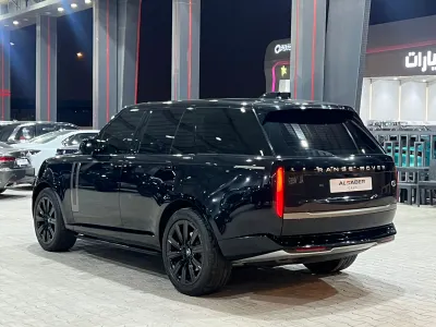 2023 Land Rover Range Rover HSE