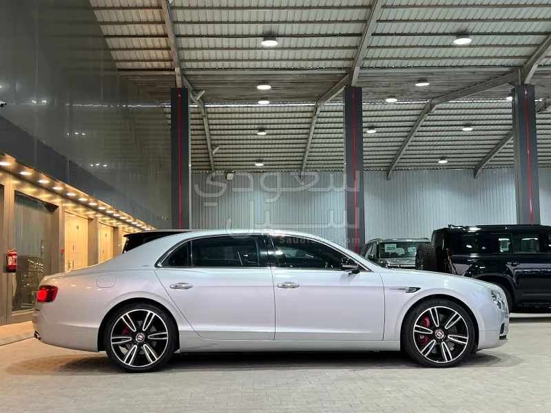 2017 Bentley Continental Flying Spur