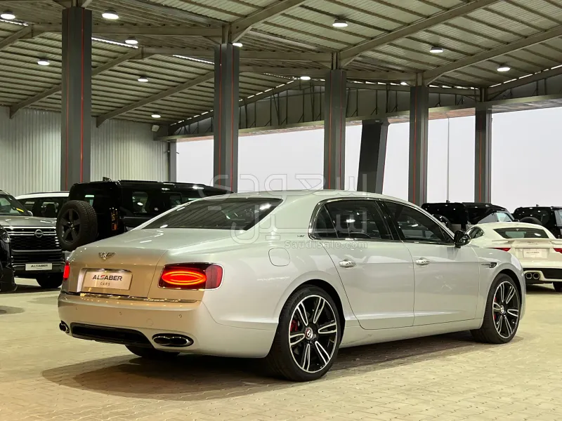 2017 Bentley Continental Flying Spur