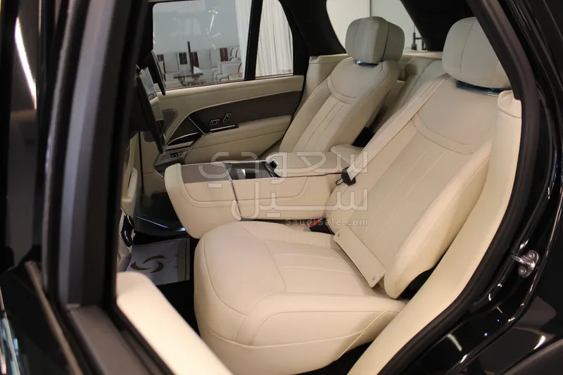 2025 Land Rover Range Rover Autobiography