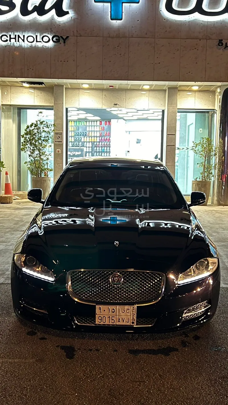 2014 جاكوار اكس جي 6