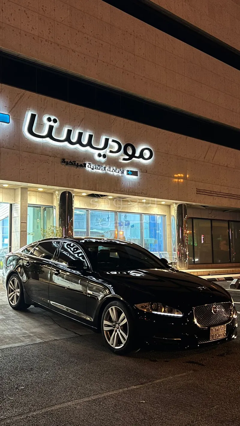 2014 جاكوار اكس جي 6