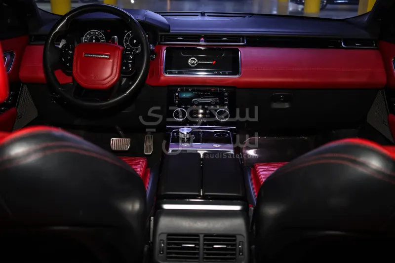 2020 Land Rover Range Rover Velar SV