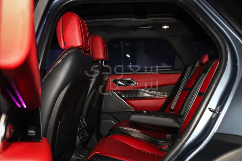2020 Land Rover Range Rover Velar SV