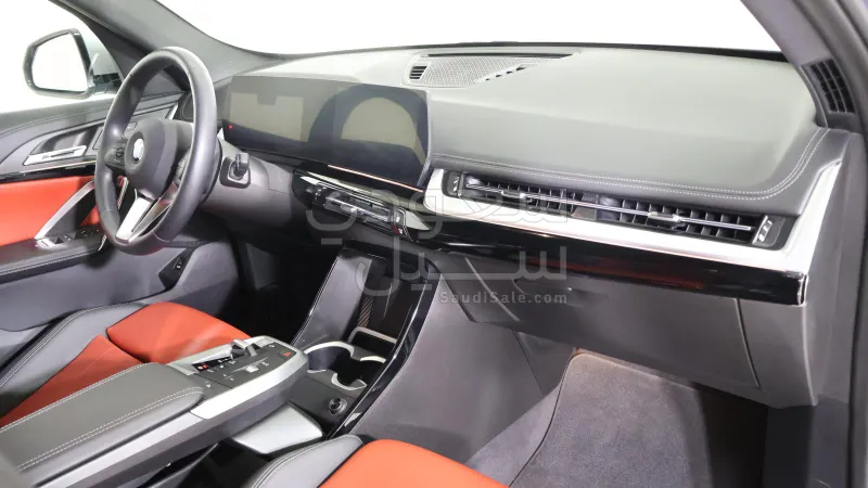 2024 BMW X Series 1