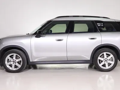 2024 Mini Country Man