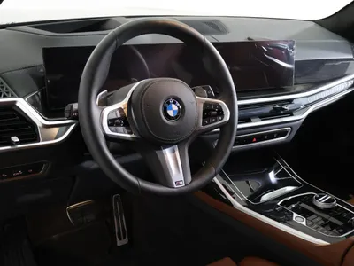 2025 BMW X Series 7 M kit