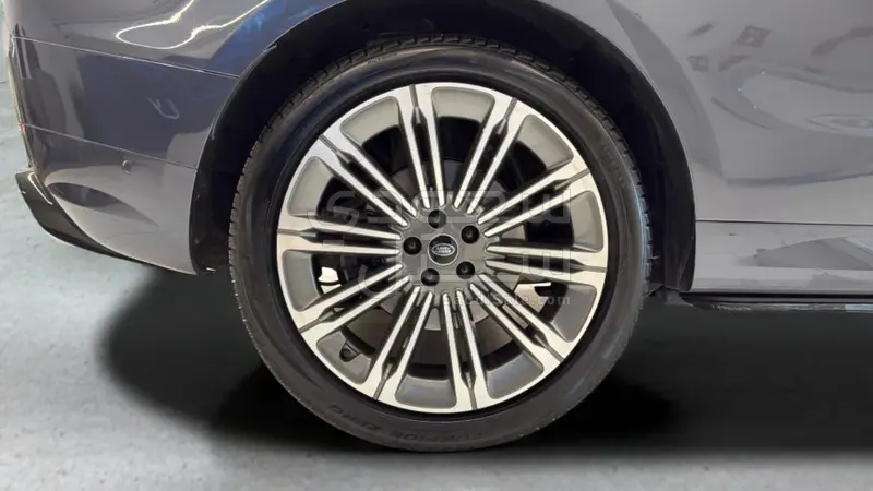 2025 Land Rover Range Rover Sport Autobiography
