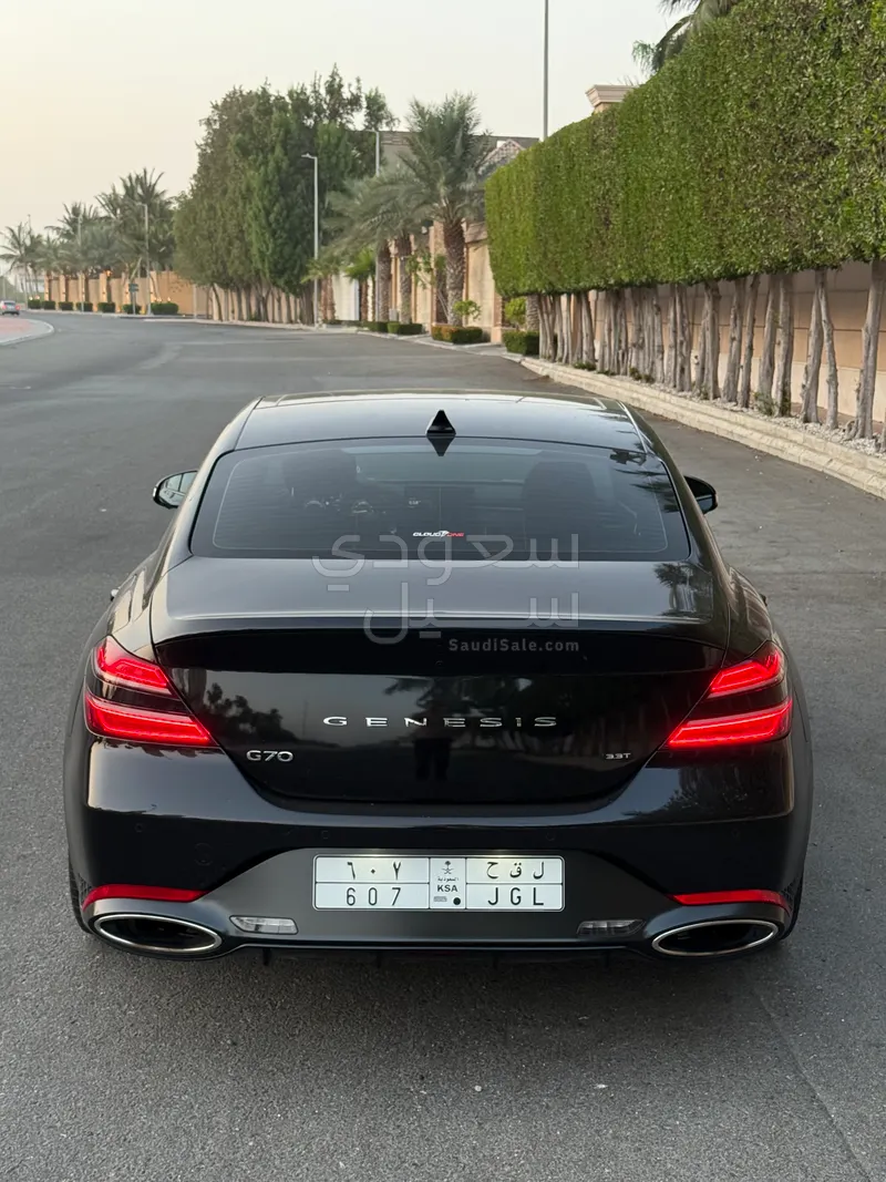 2024 Genesis G 70