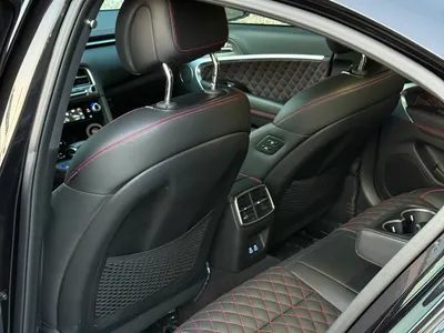 2024 Genesis G 70