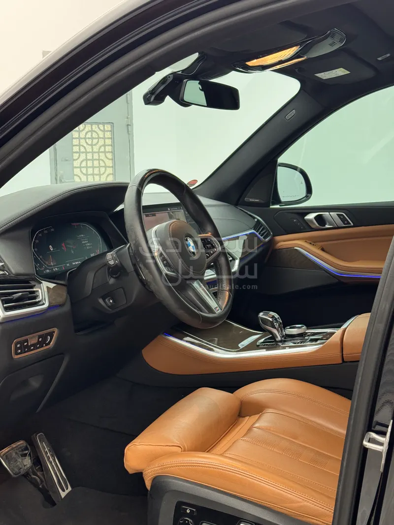 2021 BMW X Series 5 M