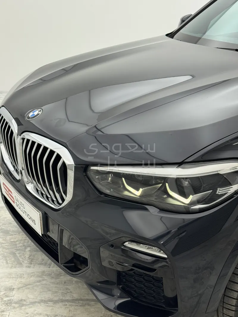 2021 BMW X Series 5 M