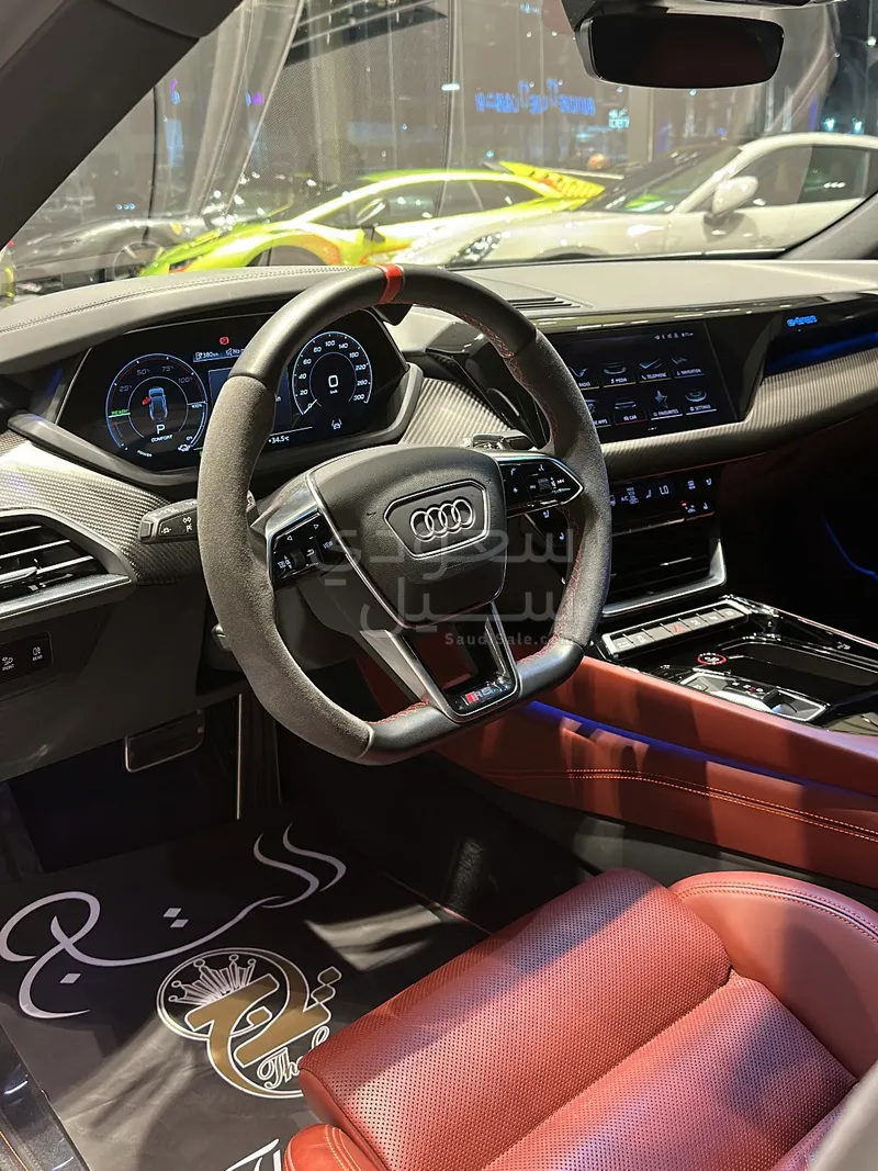 2023 Audi e-tron GT quattro