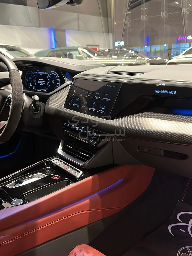 2023 Audi e-tron GT quattro