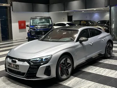 2023 Audi e-tron GT quattro