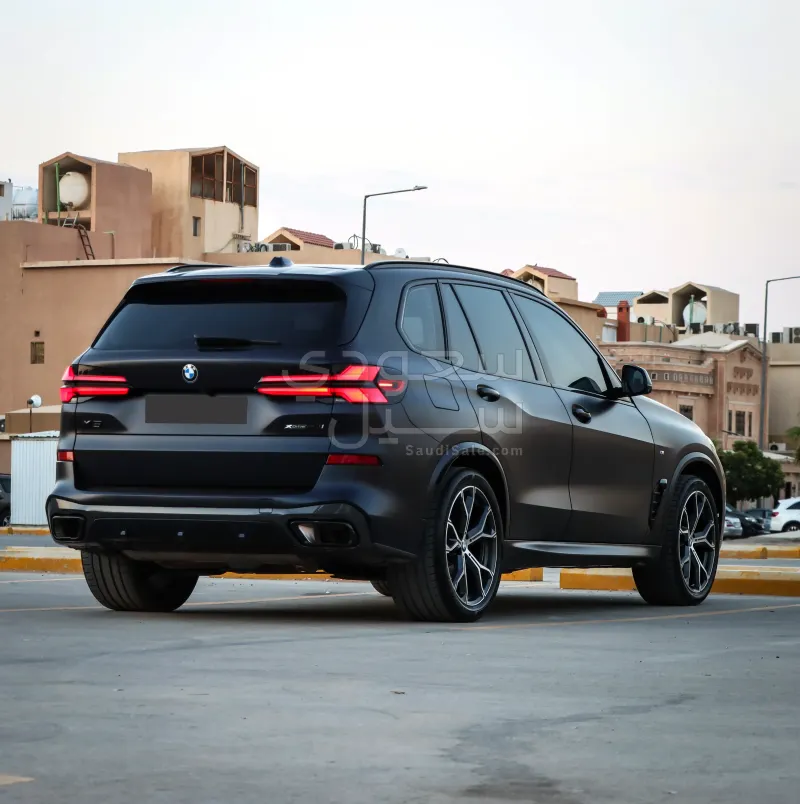 2024 BMW X Series 5
