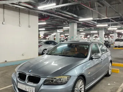 2011 BMW 3 Series 320i