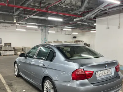 2011 BMW 3 Series 320i