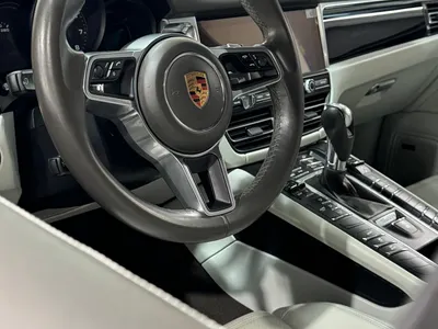 2020 بورش ماكان