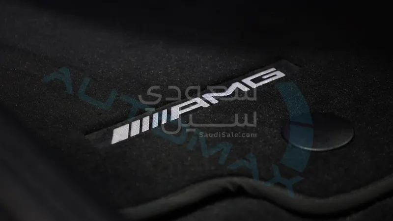 2025 مرسيدس - بنز إي 200 أي إم جي