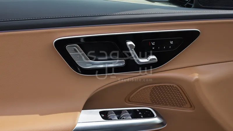 2025 Mercedes-Benz E 200 AMG