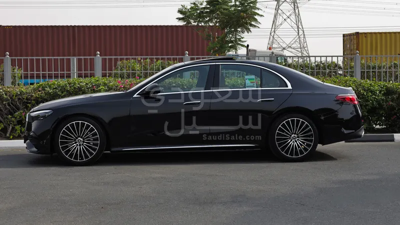 2025 Mercedes-Benz E 200 AMG