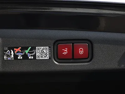 2025 Mercedes-Benz E 200 AMG