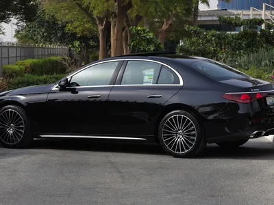 2025 Mercedes-Benz E 200 AMG