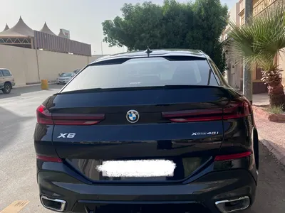 2023 BMW X Series 6 40i